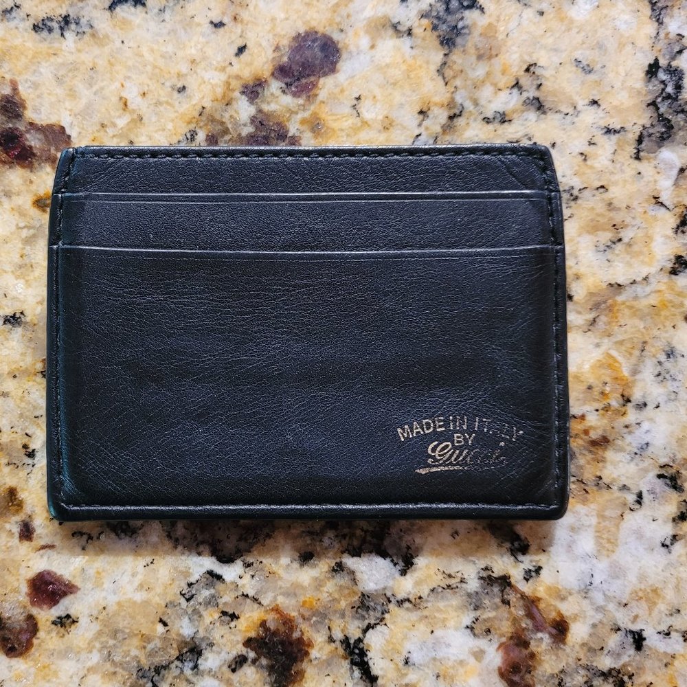 Mens Gucci Front  Pocket Leather Wallet.
